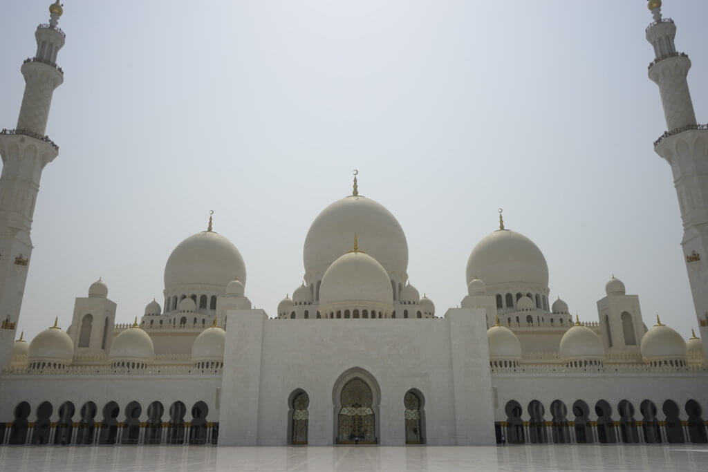 DSC5817 1024x683 - 【UAE アブダビ】アブダビ最高の観光地！贅を尽くしたシェイクザイードグランドモスク