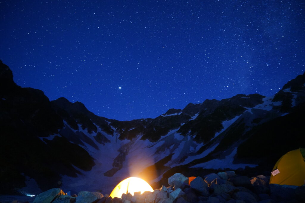 DSC02235 1024x683 - 【涸沢カール】自然の優美。雪渓残る初夏のテント泊の涸沢カールへの登山