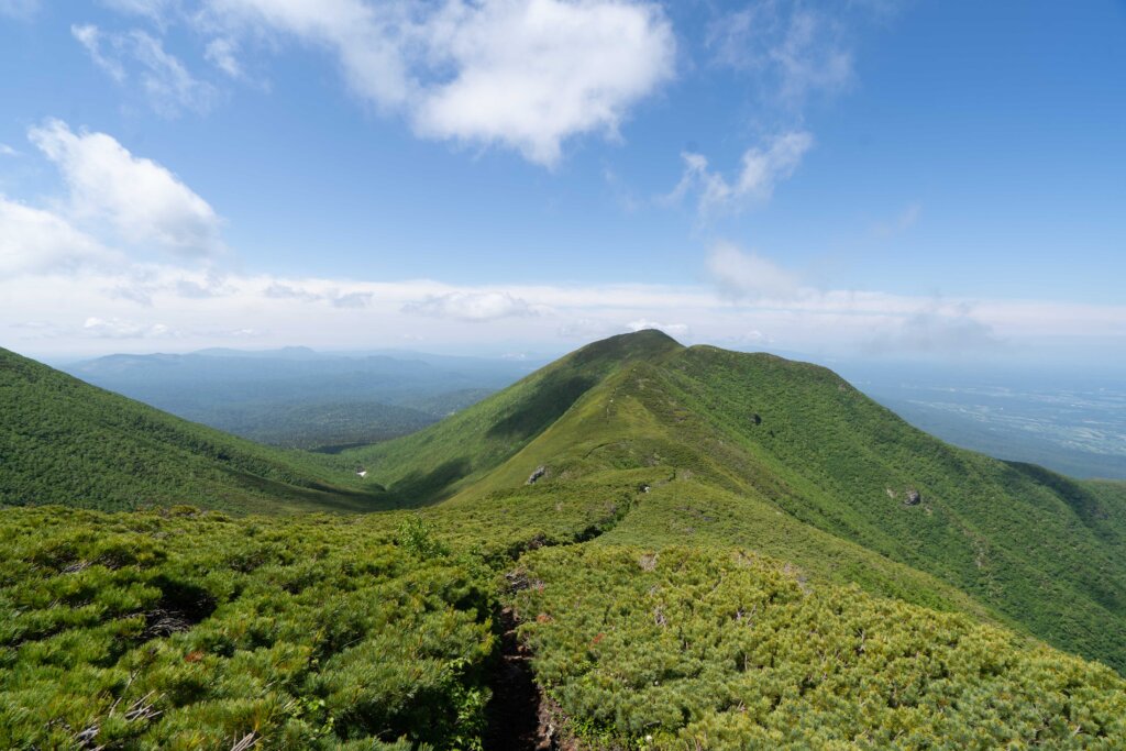 DSC07300 1024x683 - 【北海道 道東登山旅（２）斜里岳】なんて楽しいの。沢沿いを登る自然のアスレチック！